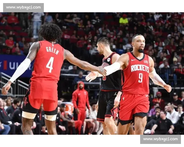 山本由伸 9 局完投锁胜局 道奇季后赛斩获两连胜